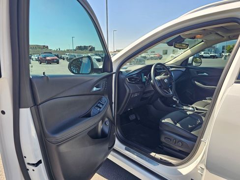 Used 2022 Buick Encore GX Essence w/ Advanced Technology Package AWD/4WD image 19
