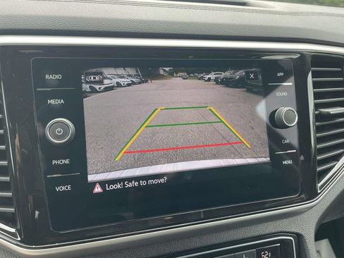 Certified 2023 Volkswagen Atlas SE FWD image 26