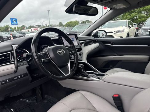 Used 2022 Toyota Camry XLE AWD/4WD image 13
