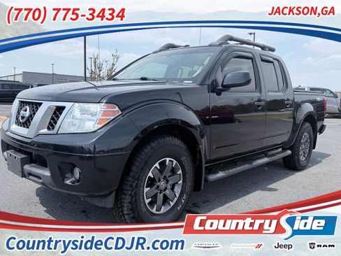 Used 2020 Nissan Frontier PRO-4X w/ Pro-4x Utility Package image 1