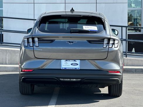 Certified 2021 Ford Mustang Mach-E Select AWD/4WD image 4
