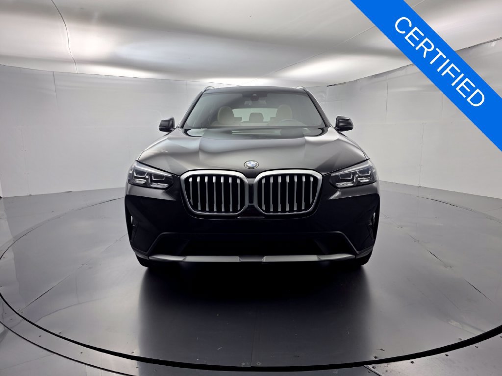 Certified 2024 BMW X3 sDrive30i w/ Premium Package RWD image 2