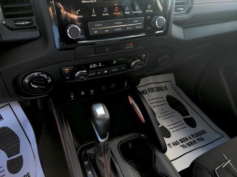 Certified 2022 Nissan Frontier PRO-4X image 15