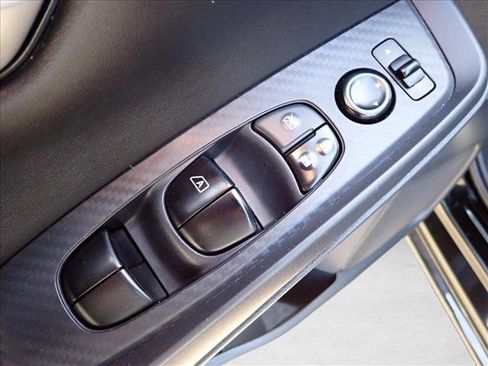 Used 2022 Nissan Sentra S image 11