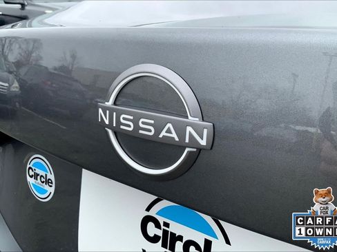 Used 2024 Nissan Sentra S FWD image 31