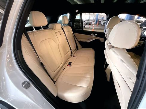 Used 2022 BMW X5 sDrive40i image 19