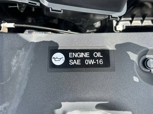 Used 2025 Toyota RAV4 XLE FWD image 16
