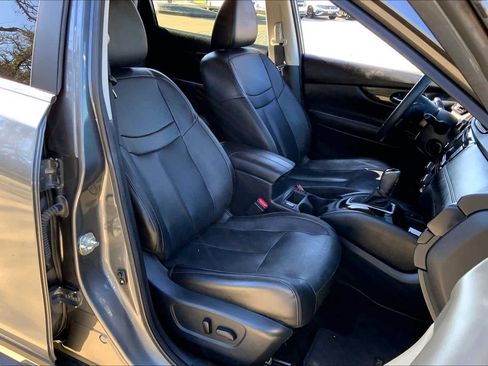 Used 2019 Nissan Rogue SL image 8