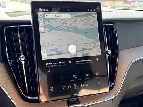 New 2026 Volvo XC60 B5 Plus w/ Protection Package Premier image 24