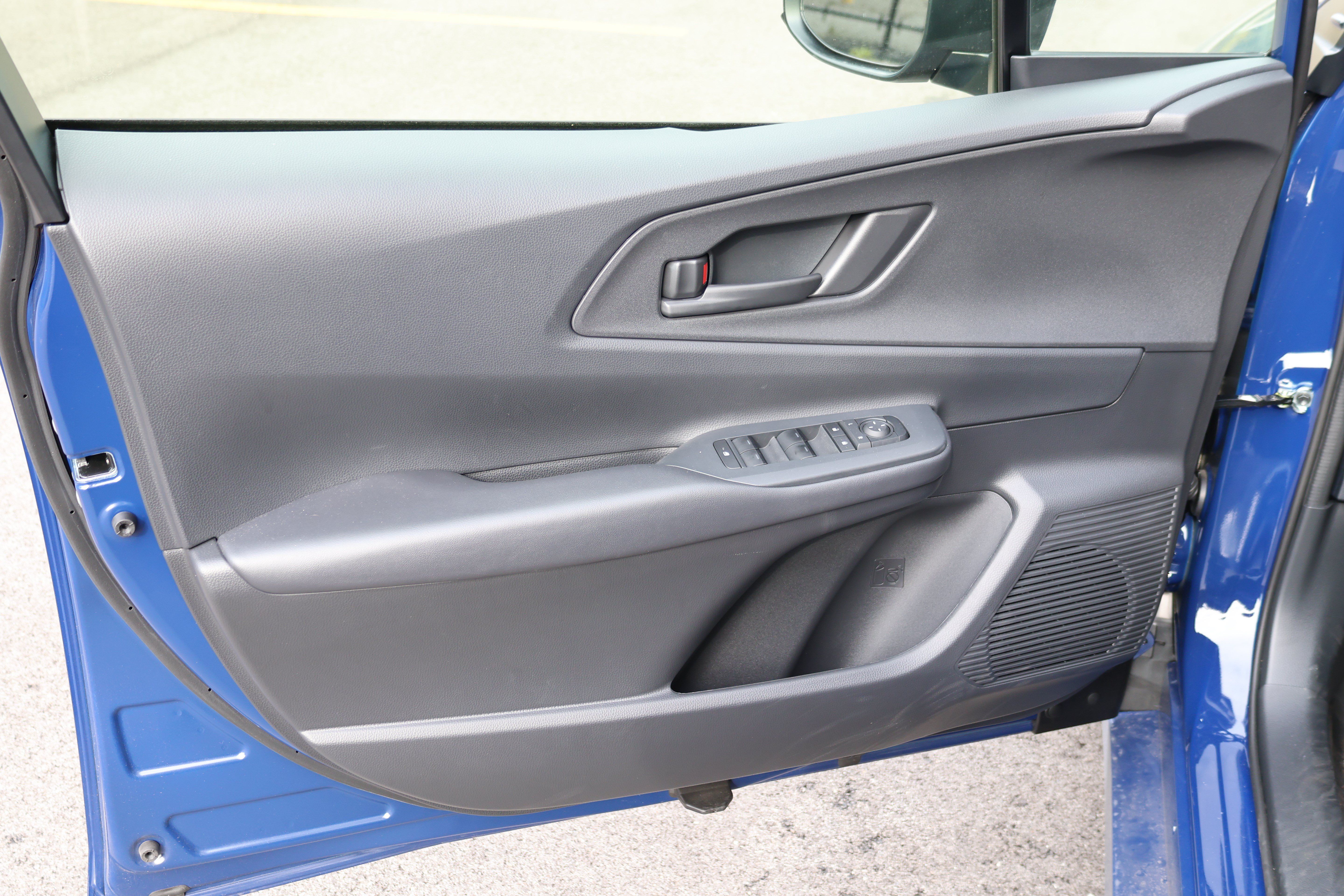 Certified 2026 Toyota Prius Plug-In Hybrid FWD image 19