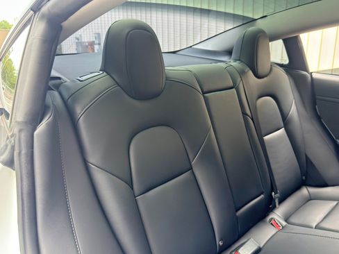 Used 2023 Tesla Model 3 Standard Range RWD image 41