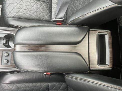 Used 2023 Nissan Murano Platinum image 22