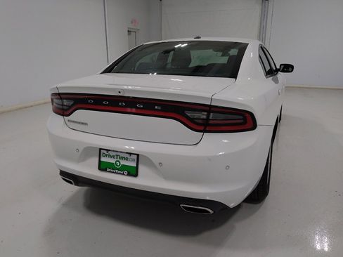 Used 2022 Dodge Charger SXT w/ Cold Weather Package RWD image 7