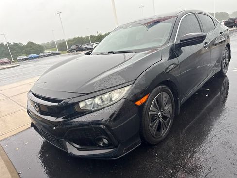 Used 2018 Honda Civic EX-L image 4
