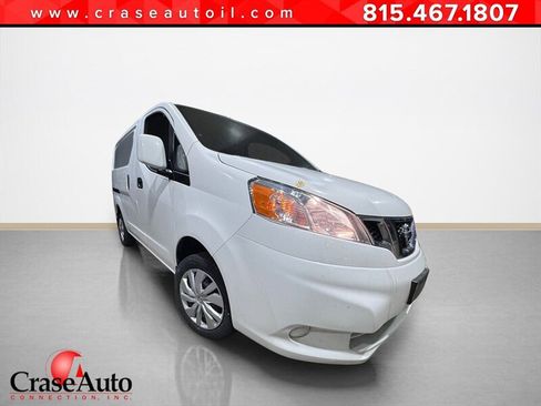 Used 2015 Nissan NV200 SV w/ Technology Package image 1