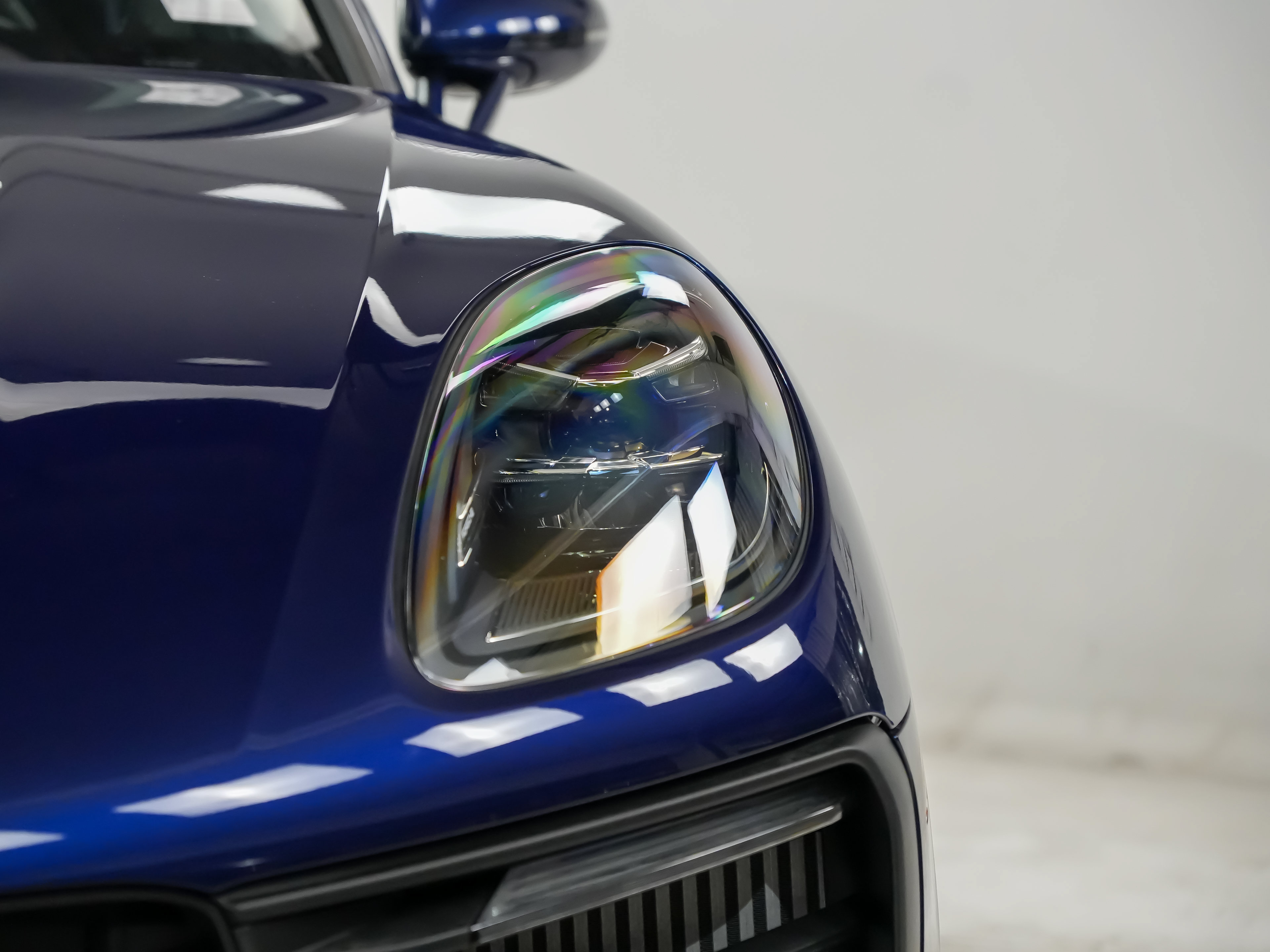 Certified 2026 Porsche Macan S AWD/4WD image 8
