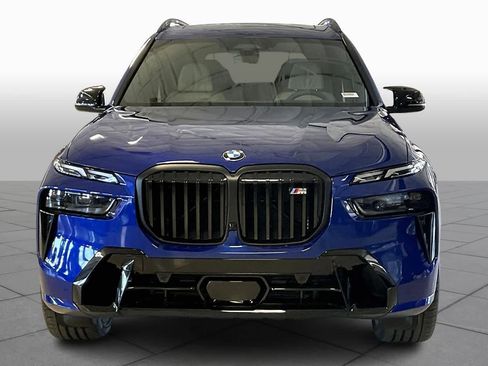 New 2026 BMW X7 M60i image 3
