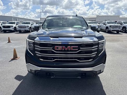 New 2026 GMC Sierra 1500 SLT w/ SLT Premium Package AWD/4WD image 8