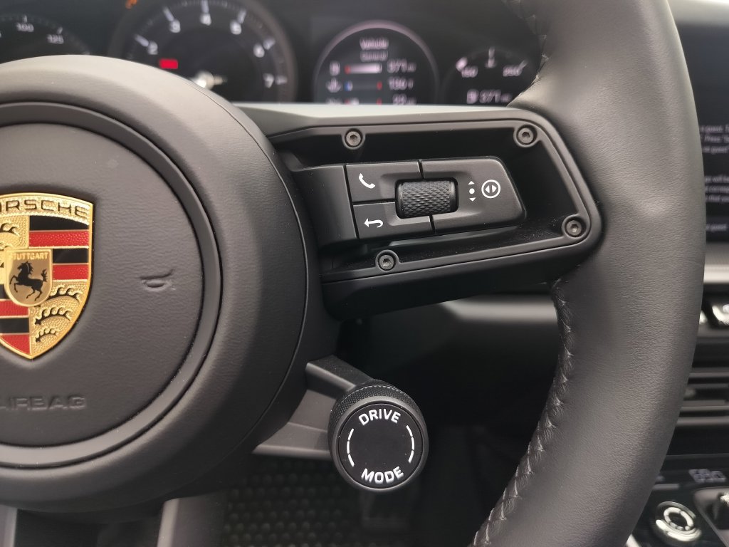 Certified 2024 Porsche 911 Targa 4S AWD/4WD image 9