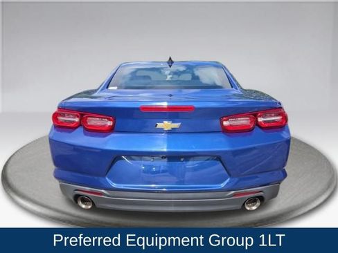Used 2023 Chevrolet Camaro LT RWD image 8