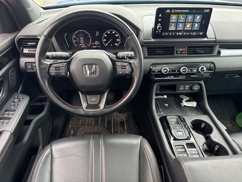 Used 2024 Honda Pilot TrailSport image 12