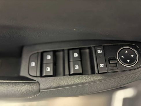 Used 2024 Kia Seltos EX AWD/4WD image 21