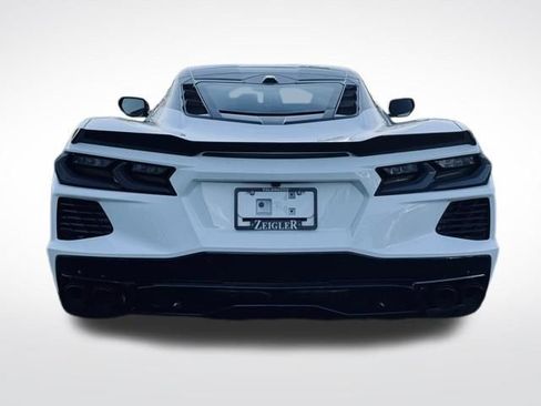 Used 2025 Chevrolet Corvette Stingray Premium Cpe w/ Z51 Performance Package image 9