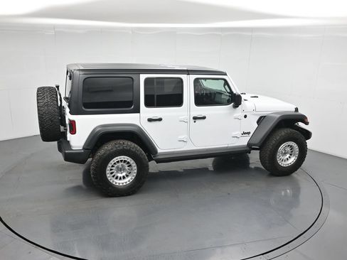 Used 2026 Jeep Wrangler Unlimited Sport AWD/4WD image 36