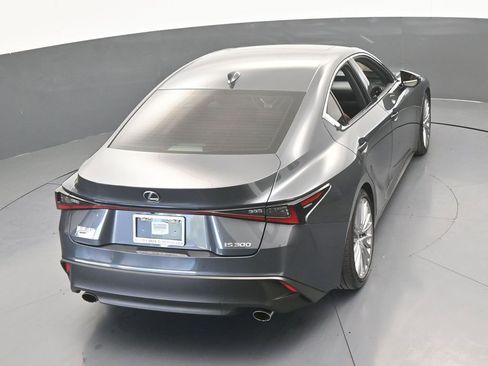 Used 2025 Lexus IS 300 w/ Premium Package image 55