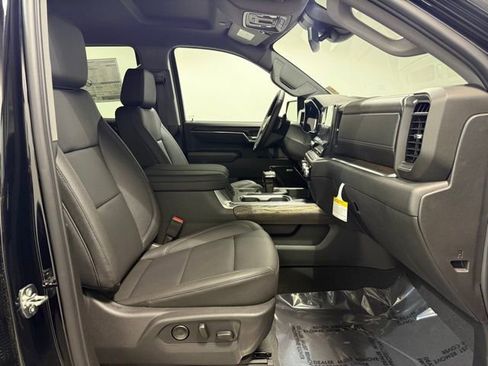 New 2026 GMC Sierra 1500 SLT w/ SLT Premium Package image 30