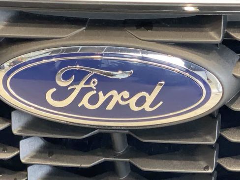 Used 2025 Ford Escape Platinum AWD/4WD image 10