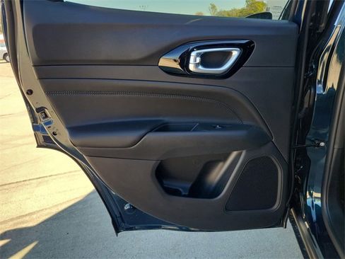 New 2026 Jeep Compass Latitude image 13
