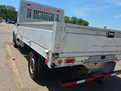 Used 2019 Ford Transit 250 138 RWD image 5