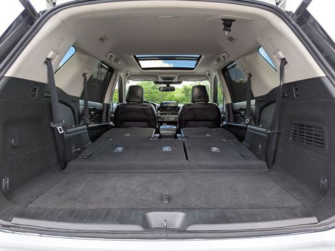Used 2022 Nissan Pathfinder SL w/ SL Premium Package AWD/4WD image 46