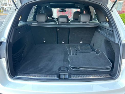 Used 2019 Mercedes-Benz GLC 300 4MATIC w/ Multimedia Package image 25