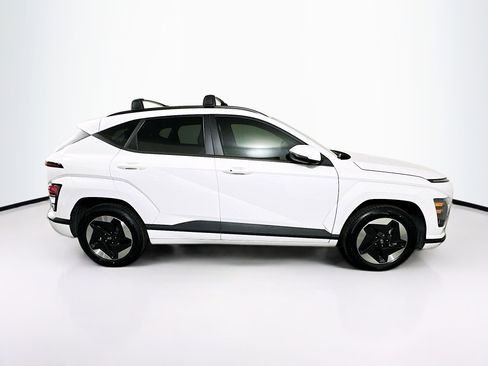 Used 2024 Hyundai Kona SEL FWD image 10