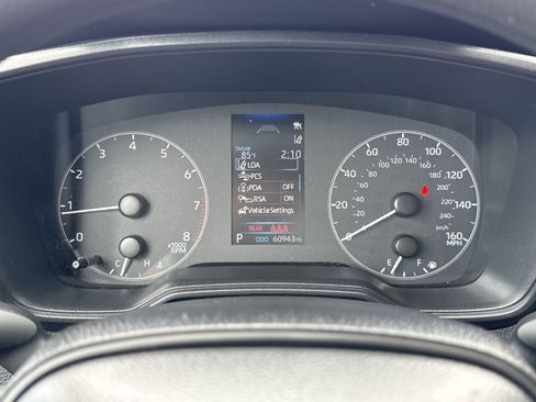 Used 2024 Toyota Corolla LE FWD image 18