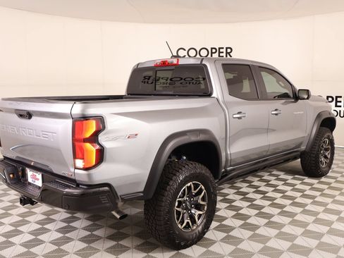 Used 2026 Chevrolet Colorado ZR2 w/ Technology Package AWD/4WD image 20
