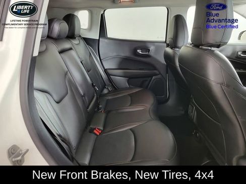 Used 2020 Jeep Compass Limited image 17