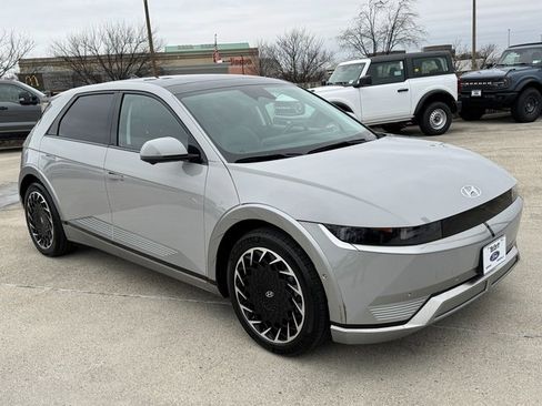 Used 2023 Hyundai Ioniq 5 Limited image 6