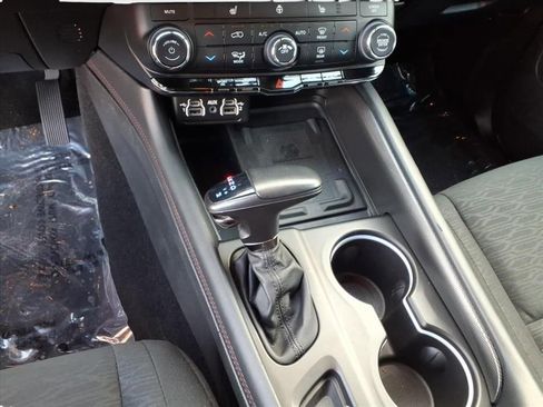 Used 2024 Dodge Durango R/T image 25