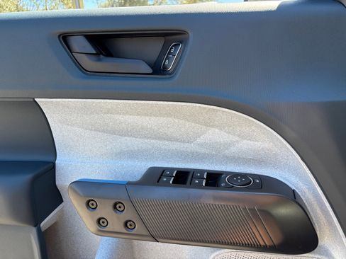 New 2026 Ford Maverick XLT image 16