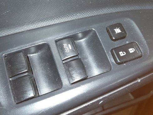 Used 2024 Mitsubishi Mirage G4 ES FWD image 27