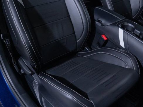 Used 2020 Ford Mustang Shelby GT500 w/ Technology Package image 23