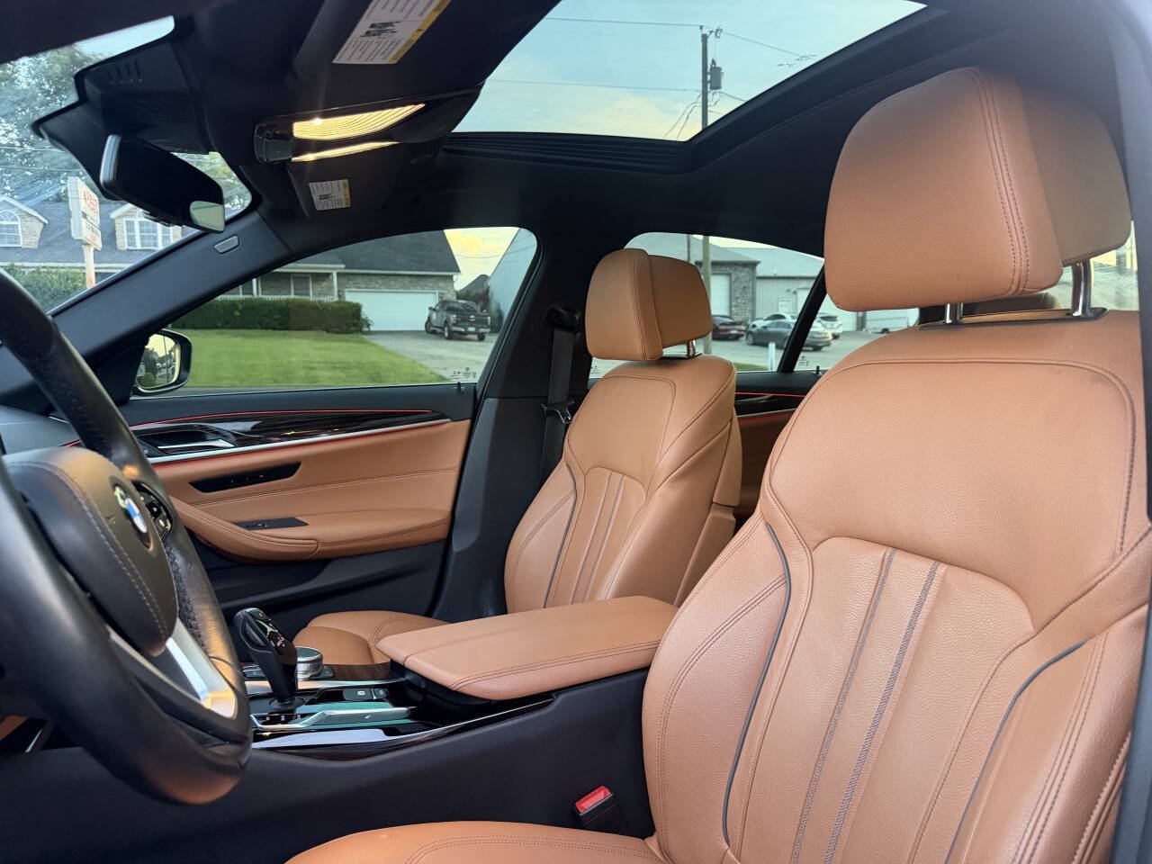 Used 2020 BMW 530i w/ Convenience Package RWD image 19