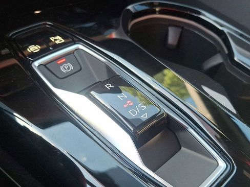 New 2025 Audi Q5 Premium Plus image 13