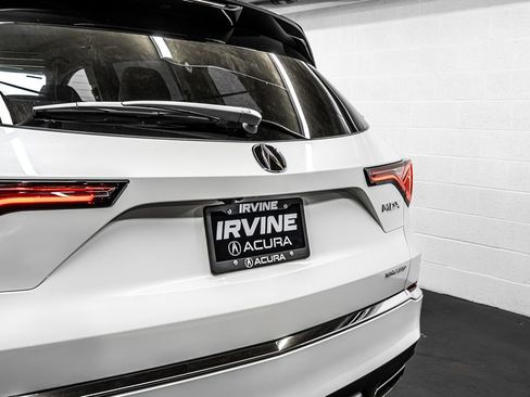 New 2026 Acura MDX SH-AWD image 15