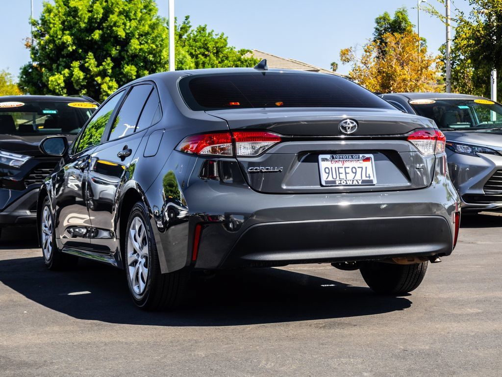 Used 2024 Toyota Corolla LE FWD image 7