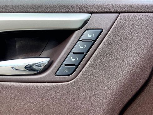 Used 2016 Lexus RX 350 image 32