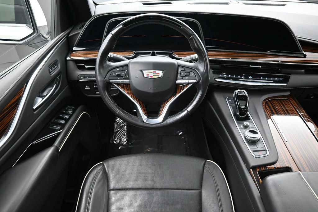 Used 2022 Cadillac Escalade ESV Premium Luxury w/ Performance Package AWD/4WD image 12